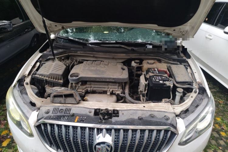Used Buick GT 2015 15N Automatic Entry-Level Trim Engine Bay