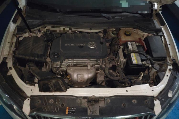 Used Buick GT 2015 15N Automatic Deluxe Edition Engine Bay