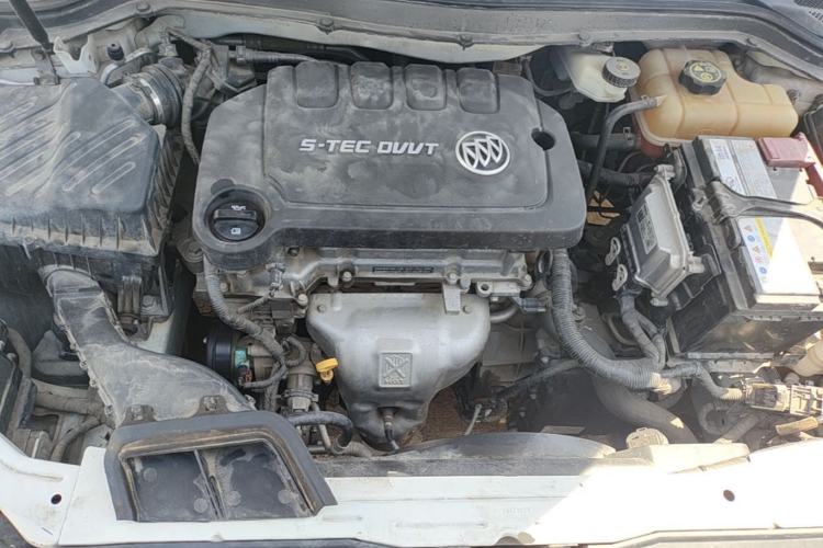 Used Buick GT 2015 15N Automatic Entry-Level Trim Engine Bay