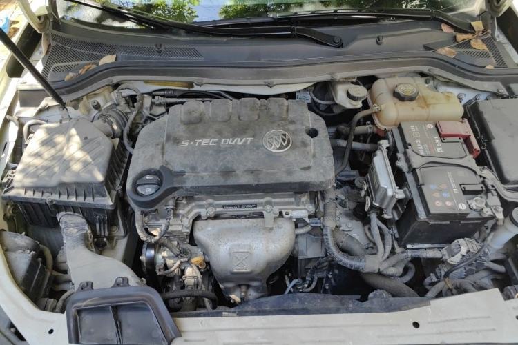 Used Buick GT 2015 15N Automatic Elite Version Engine Bay