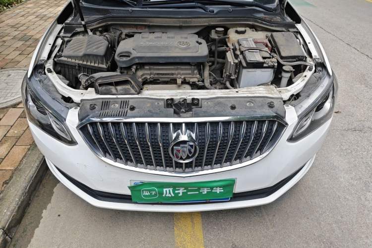 Used Buick GT 2015 15N Automatic Elite Version Engine Bay