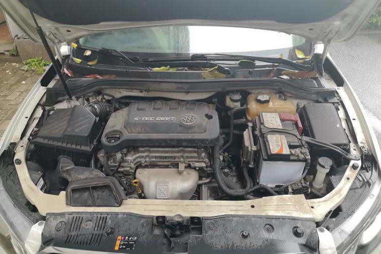 Used Buick GT 2015 15N Automatic Elite Version Engine Bay