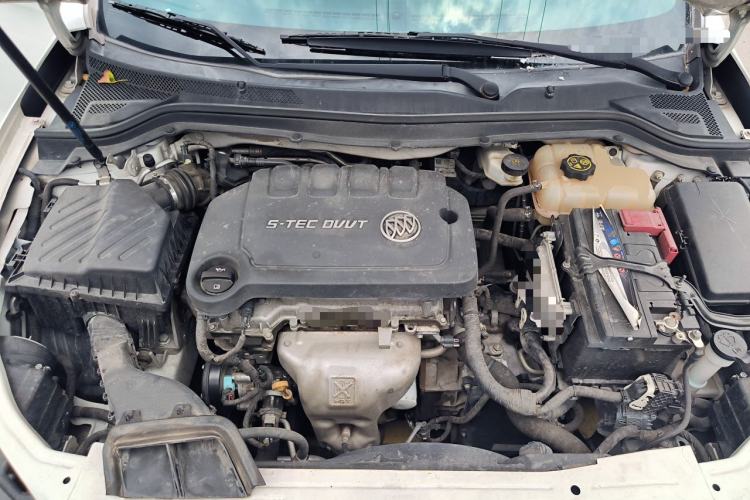 Used Buick GT 2015 15N Automatic Deluxe Edition Engine Bay