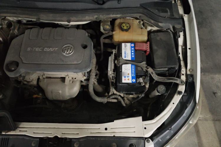 Used Buick GT 2015 15N Manual Luxury Version Engine Bay Left