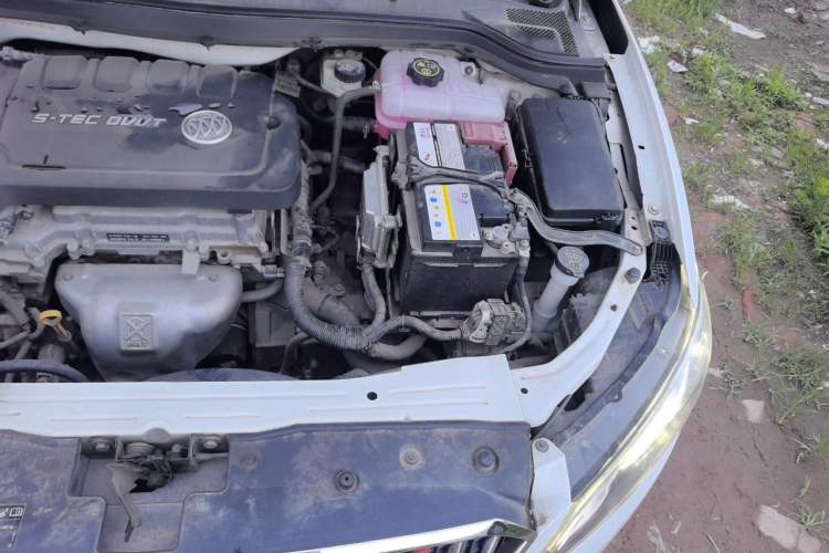 Used Buick GT 2015 15N Automatic Elite Version Engine Bay Left