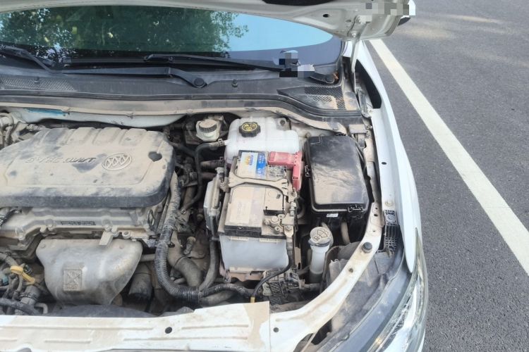 Used Buick GT 2015 15N Automatic Deluxe Edition Engine Bay Left