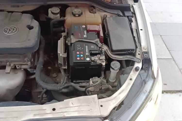 Used Buick GT 2015 15N Automatic Deluxe Edition Engine Bay Left