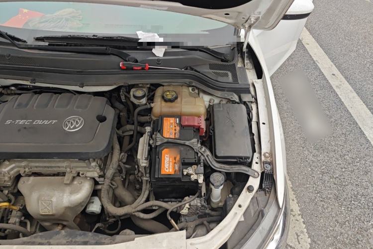 Used Buick GT 2015 15N Manual Entry-Level Trim Engine Bay Left