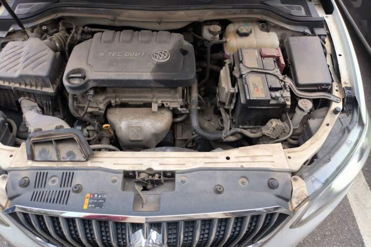 Used Buick GT 2015 15N Automatic Elite Version Engine Bay Left