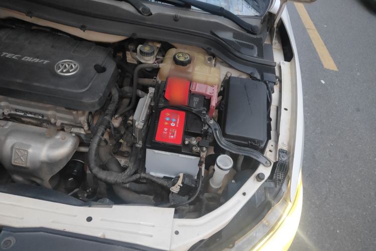 Used Buick GT 2015 15N Automatic Elite Version Engine Bay Left