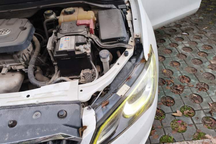 Used Buick GT 2015 15N Automatic Deluxe Edition Engine Bay Left