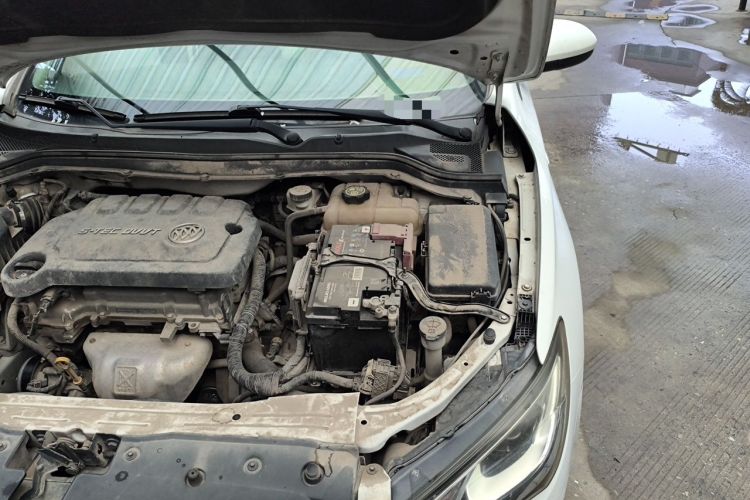 Used Buick GT 2015 15N Automatic Deluxe Edition Engine Bay Left
