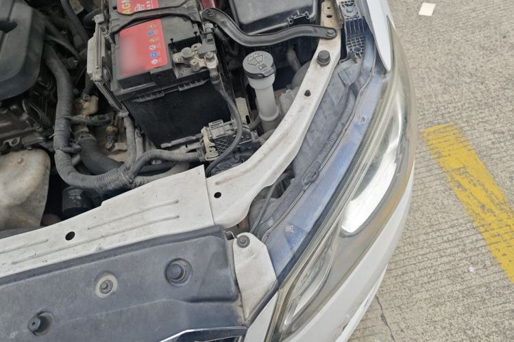 Used Buick GT 2015 15N Automatic Elite Version Engine Bay Left