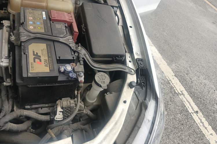 Used Buick GT 2015 15N Automatic Elite Version Engine Bay Left