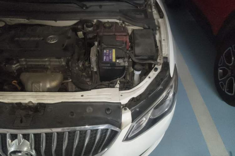Used Buick GT 2015 15N Automatic Elite Version Engine Bay Left