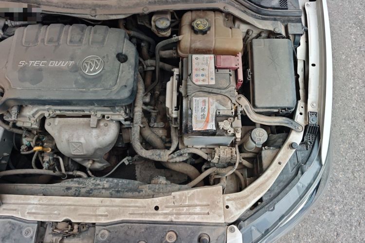 Used Buick GT 2015 15N Automatic Elite Version Engine Bay Left
