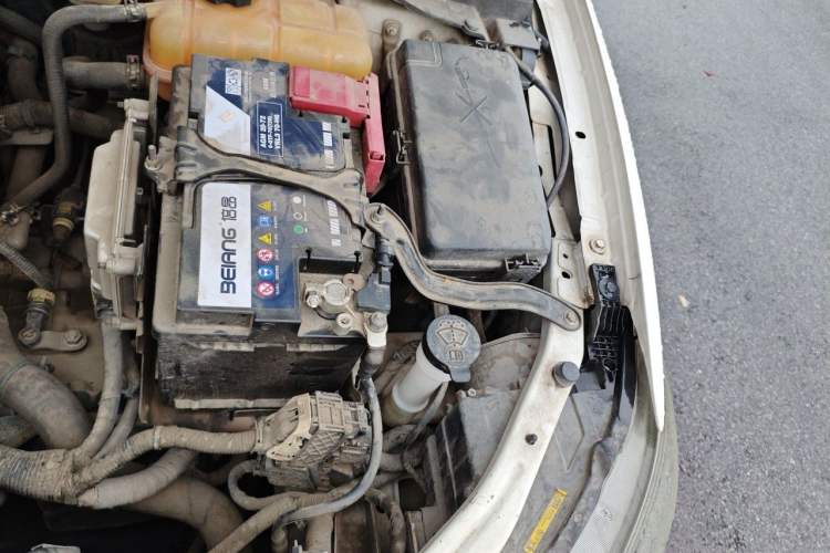 Used Buick GT 2015 15N Automatic Deluxe Edition Engine Bay Left