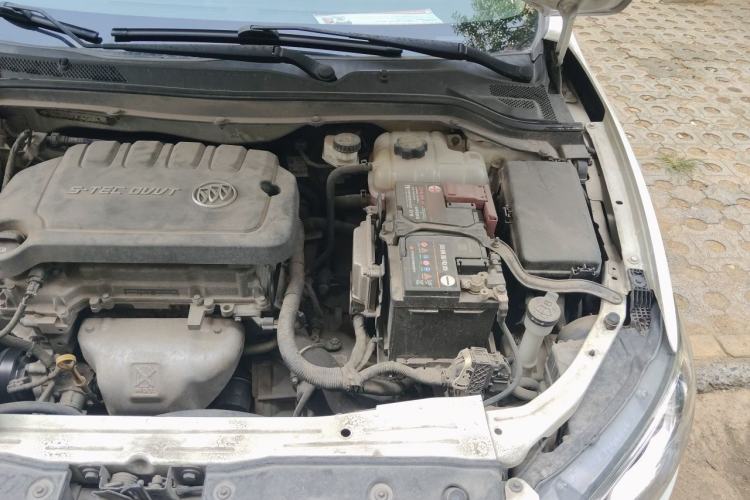 Used Buick GT 2015 15N Automatic Elite Version Engine Bay Left
