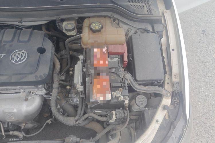 Used Buick GT 2015 15N Automatic Elite Version Engine Bay Left