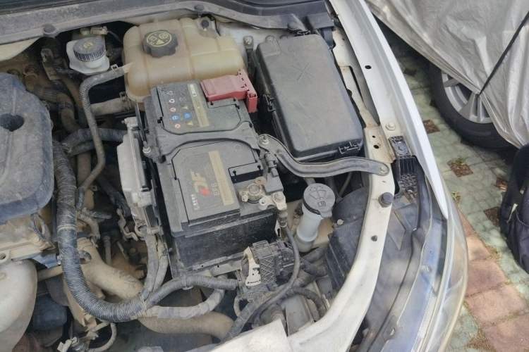 Used Buick GT 2015 15N Manual Elite Edition Engine Bay Left
