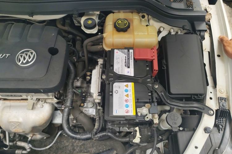 Used Buick GT 2015 15N Automatic Entry-Level Trim Engine Bay Left