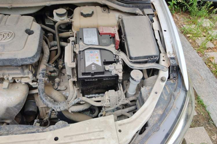 Used Buick GT 2015 15N Automatic Elite Version Engine Bay Left