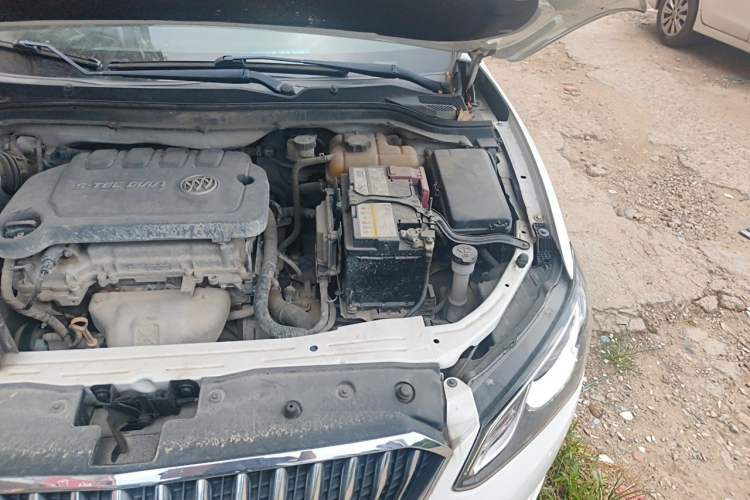 Used Buick GT 2015 15N Automatic Deluxe Edition Engine Bay Left