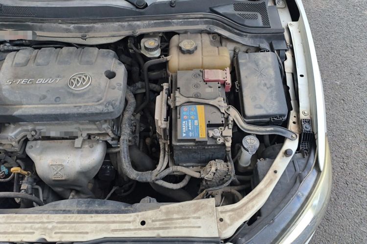 Used Buick GT 2015 15N Manual Elite Edition Engine Bay Left
