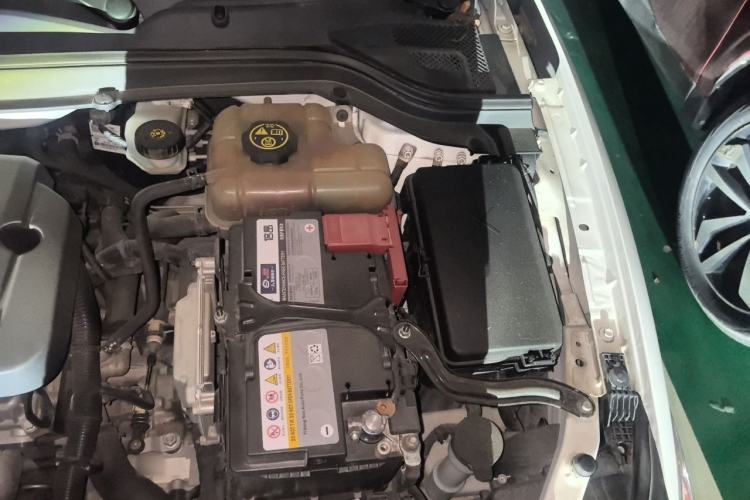 Used Buick GT 2015 15N Automatic Elite Version Engine Bay Left