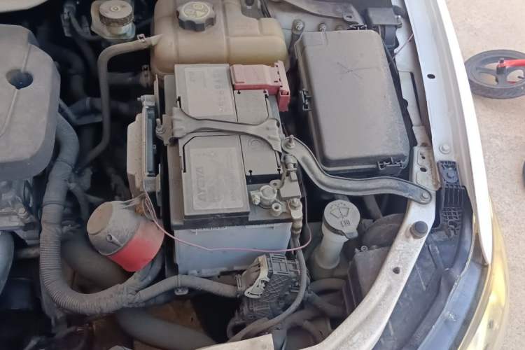 Used Buick GT 2015 15N Manual Luxury Version Engine Bay Left