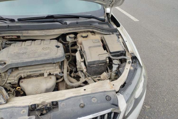 Used Buick GT 2015 15N Manual Elite Edition Engine Bay Left