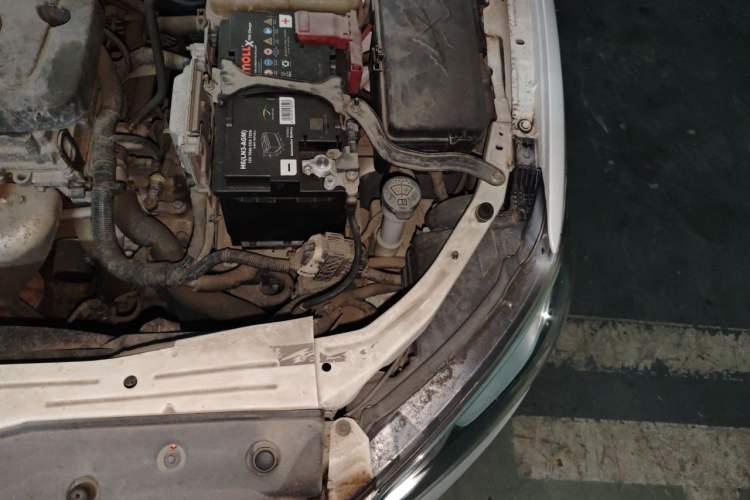 Used Buick GT 2015 15N Automatic Elite Version Engine Bay Left