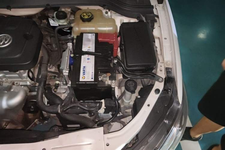 Used Buick GT 2015 15N Automatic Entry-Level Trim Engine Bay Left