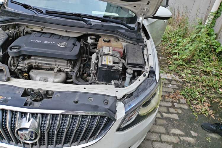 Used Buick GT 2015 15N Manual Elite Edition Engine Bay Left