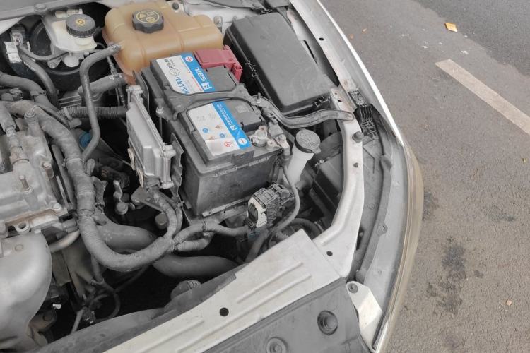 Used Buick GT 2015 15N Manual Entry-Level Trim Engine Bay Left