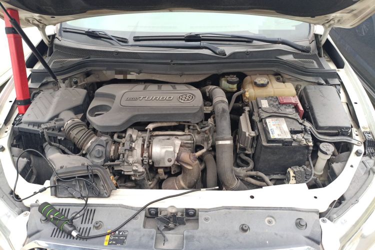 Used Buick GT 2015 18T Dual-Clutch Elite Model Engine Bay