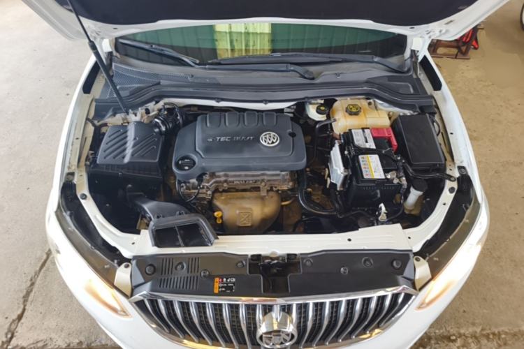 Used Buick GT 2015 15N Automatic Entry-Level Trim Engine Bay