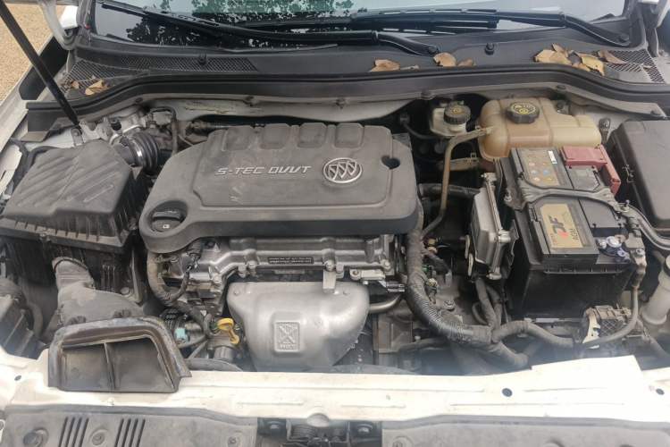 Used Buick GT 2015 15N Automatic Elite Version Engine Bay
