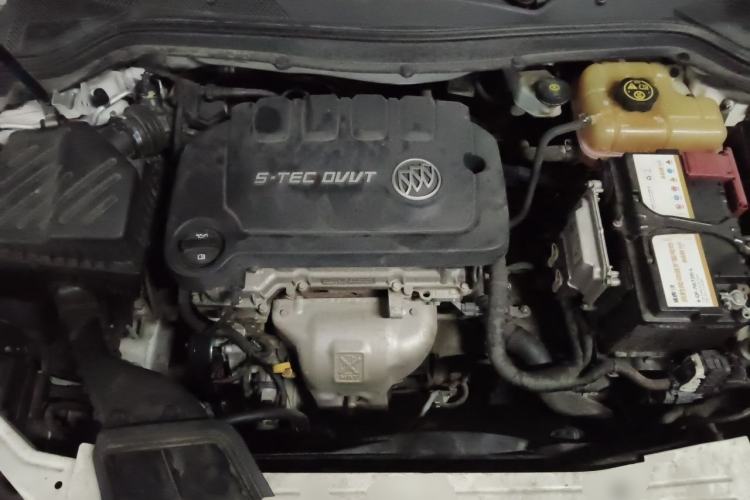 Used Buick GT 2015 15N Automatic Deluxe Edition Engine Bay