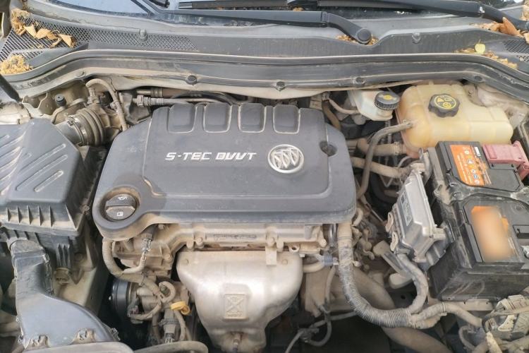 Used Buick GT 2015 15N Manual Entry-Level Trim Engine Bay