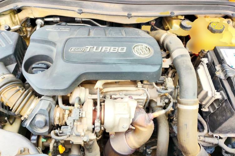 Used Buick GT 2015 18T Dual-Clutch Luxury Model Engine Bay