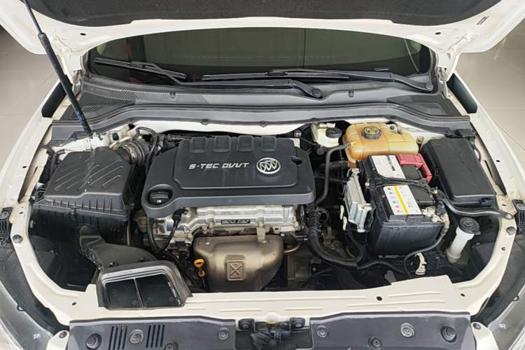Used Buick GT 2015 15N Automatic Elite Version Engine Bay