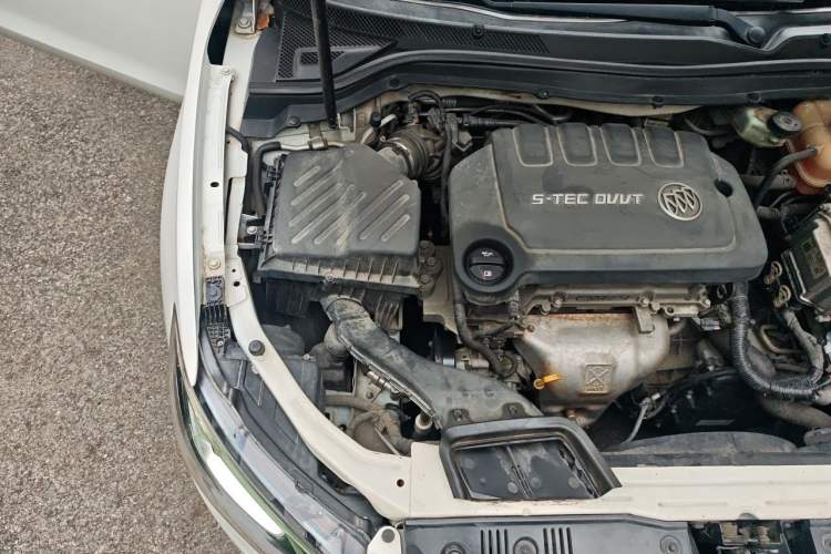 Used Buick GT 2015 15N Automatic Elite Version Engine Bay Right