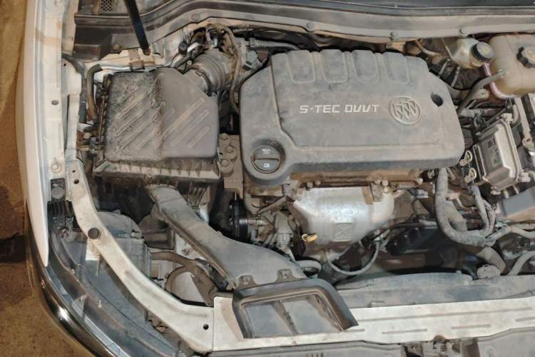 Used Buick GT 2015 15N Automatic Elite Version Engine Bay Right