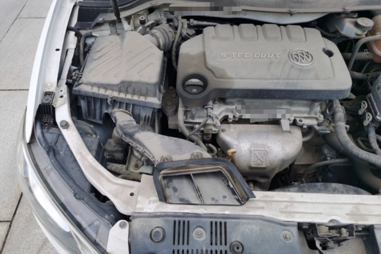 Used Buick GT 2015 15N Automatic Elite Version Engine Bay Right