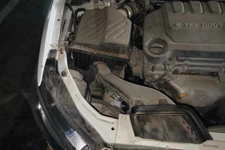 Used Buick GT 2015 15N Automatic Elite Version Engine Bay Right