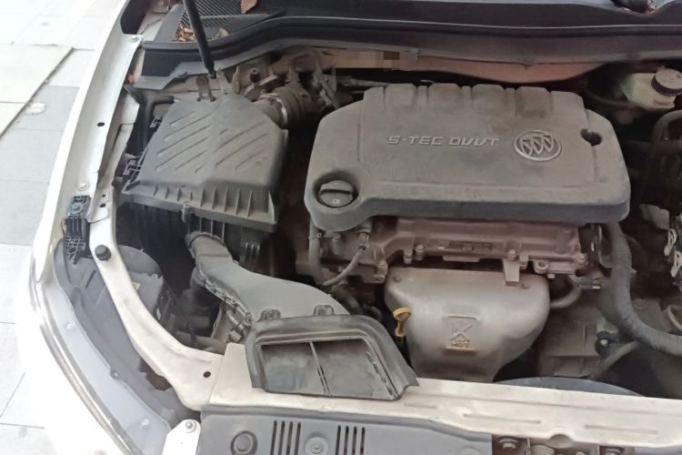 Used Buick GT 2015 15N Automatic Deluxe Edition Engine Bay Right