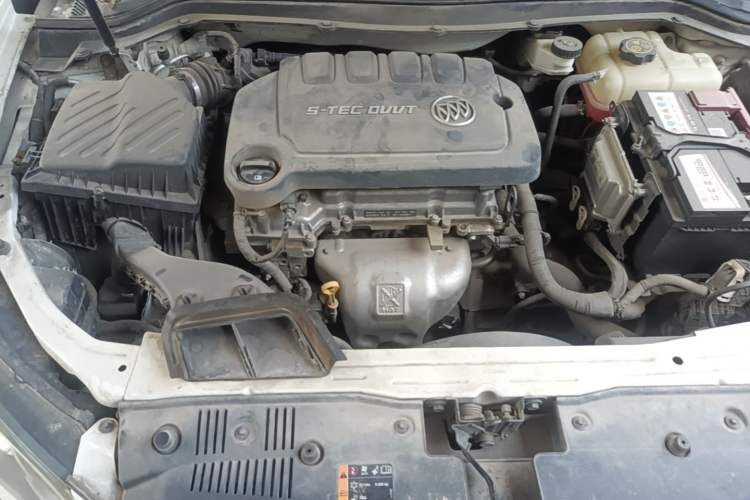 Used Buick GT 2015 15N Automatic Deluxe Edition Engine Bay Right