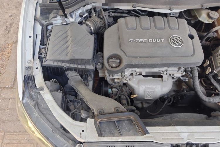 Used Buick GT 2015 15N Automatic Entry-Level Trim Engine Bay Right