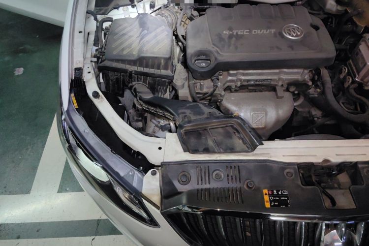 Used Buick GT 2015 15N Automatic Deluxe Edition Engine Bay Right